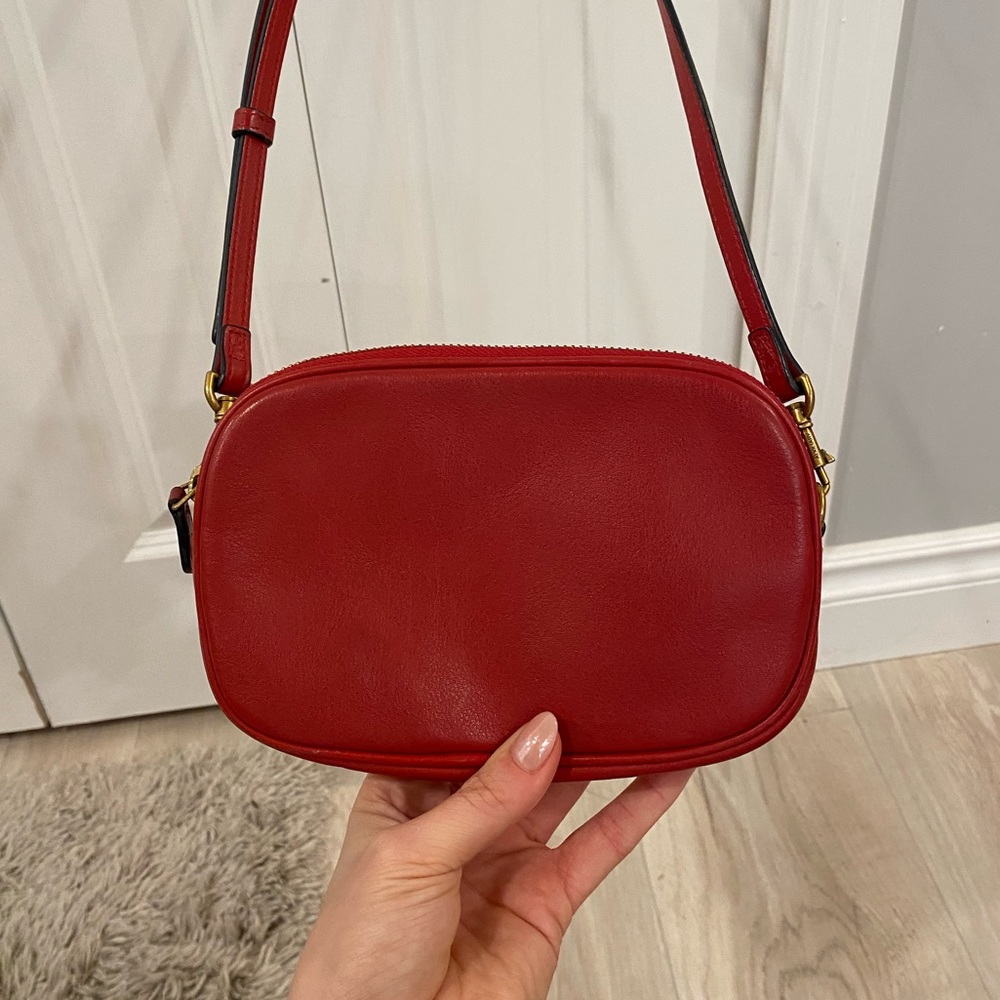 ADORABLE RED AUXILIARY (Aritzia) CROSS BODY PURSE WITH ADJUSTABLE STRAP